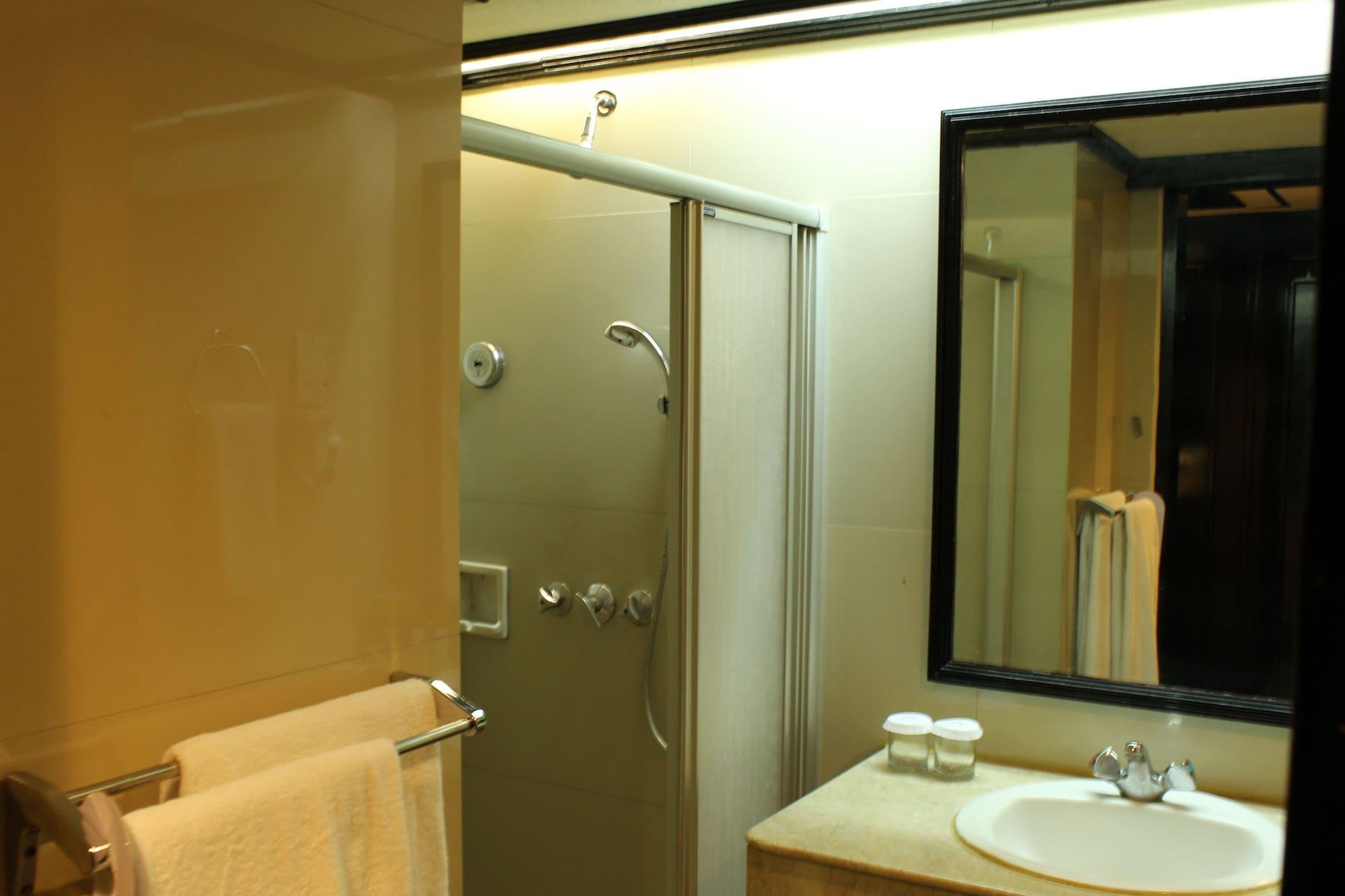 Grand Preanger Hotel 5*