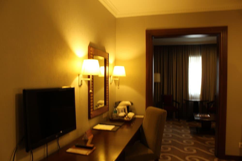 Grand Preanger Hotel Bandung